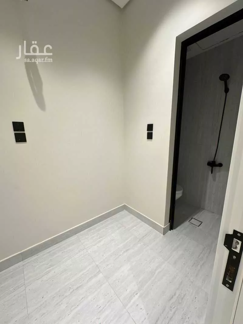 شقة 3 غرف في الصدفة 9