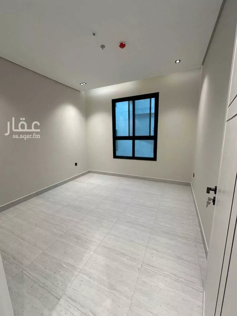 شقة 3 غرف في الصدفة 10