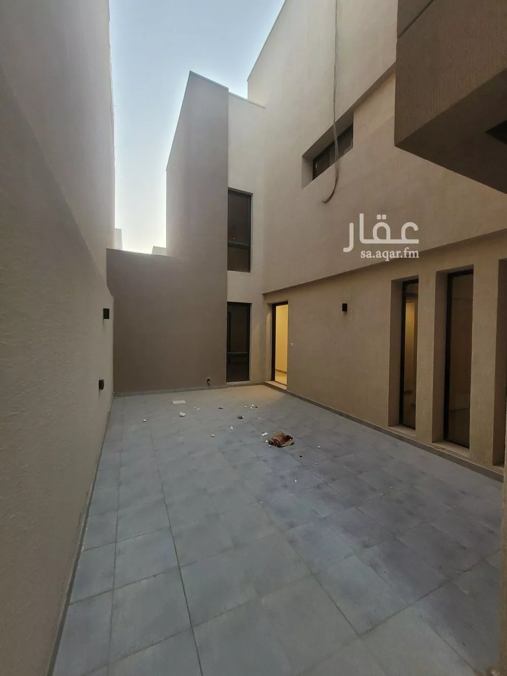 4 bedroom villa in Al Aridh 8