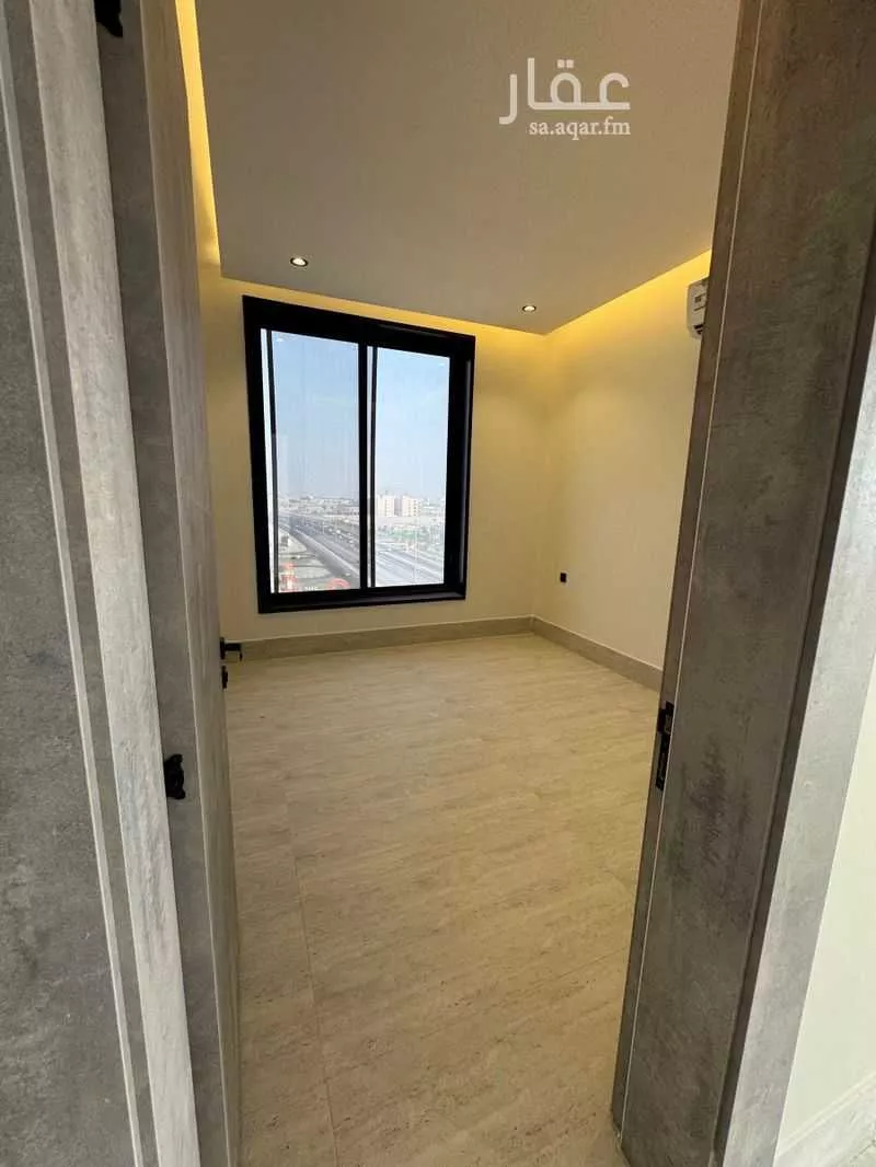 شقة 3 غرف في السيف 4