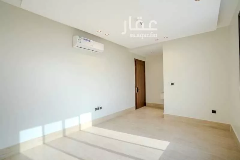 5 bedroom apartment in Ash Shulah 8