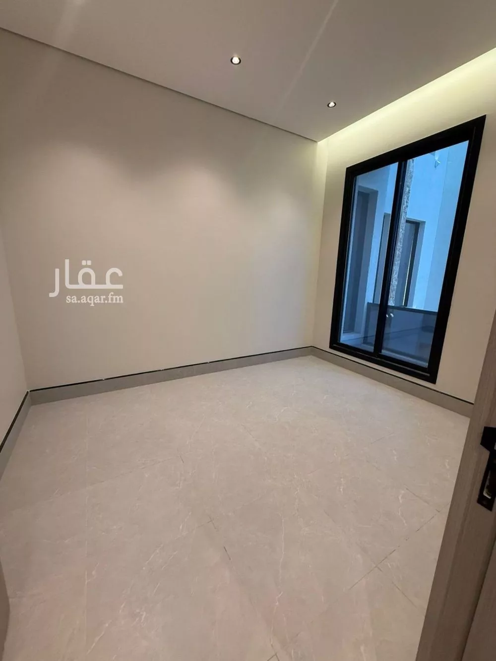 شقة 4 غرف في ظهرة لبن 13