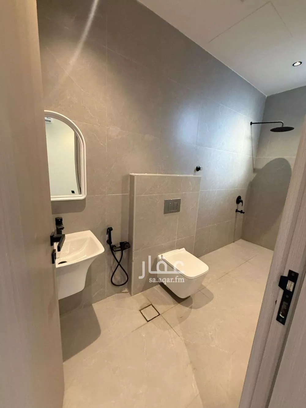 شقة 4 غرف في ظهرة لبن 8