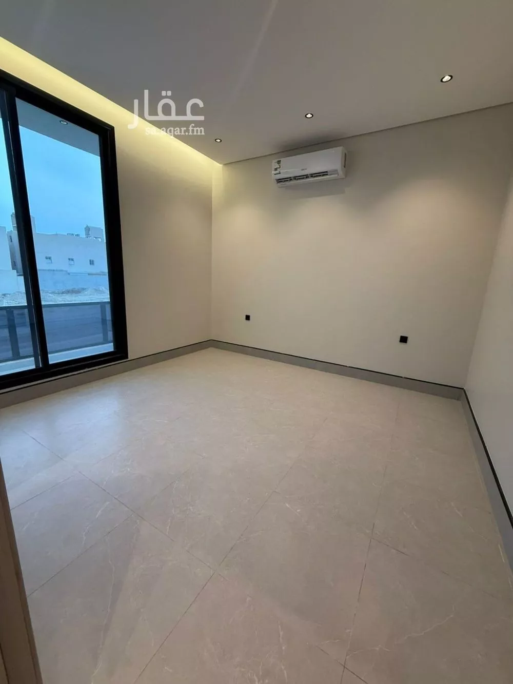 شقة 4 غرف في ظهرة لبن 10