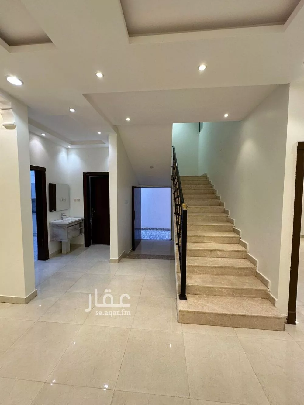 فيلا 7 غرف في المهدية 16