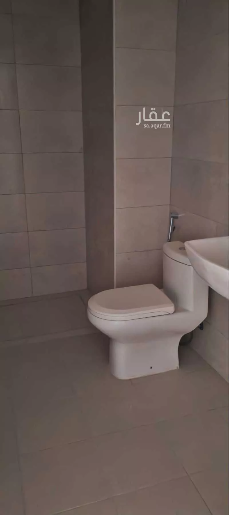 فيلا 6 غرف في الفرسان 23