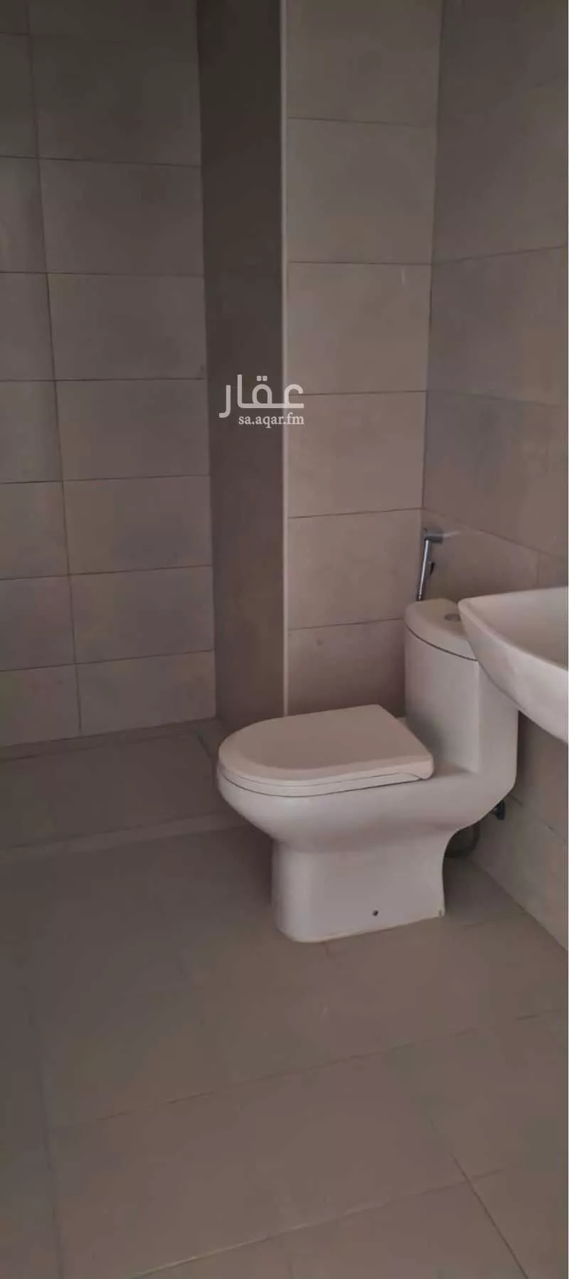 فيلا 6 غرف في الأمل 22