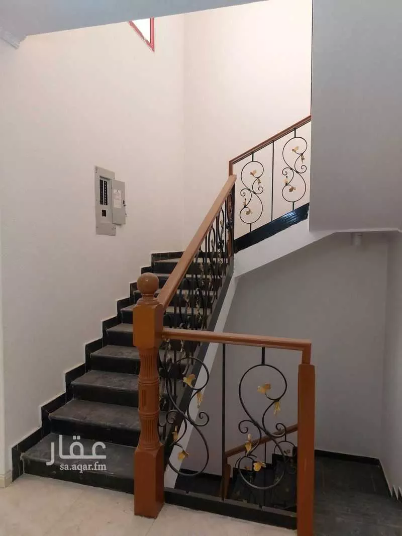 فيلا 6 غرف في التعاون 15