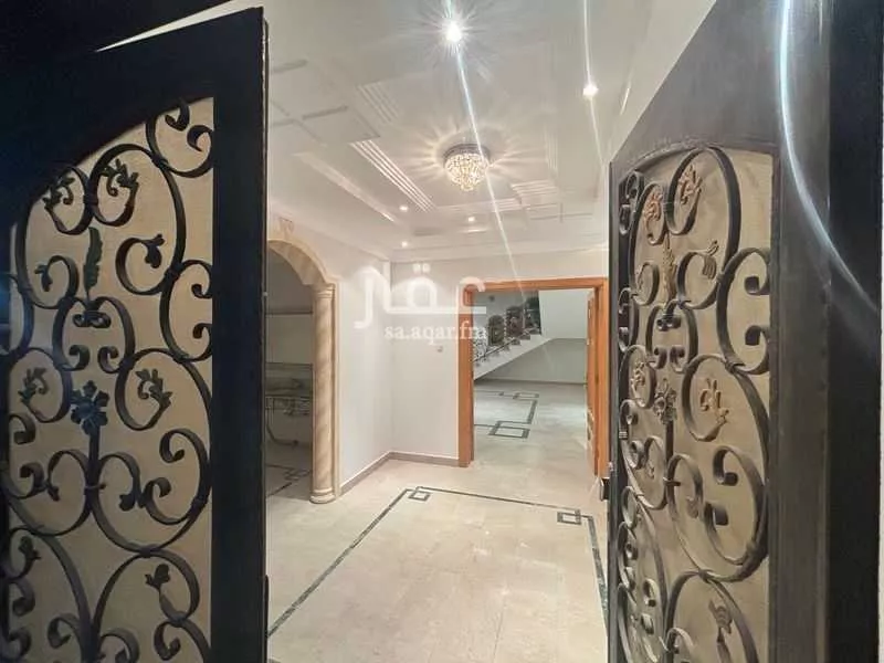 فيلا 9 غرف في النهضة 5