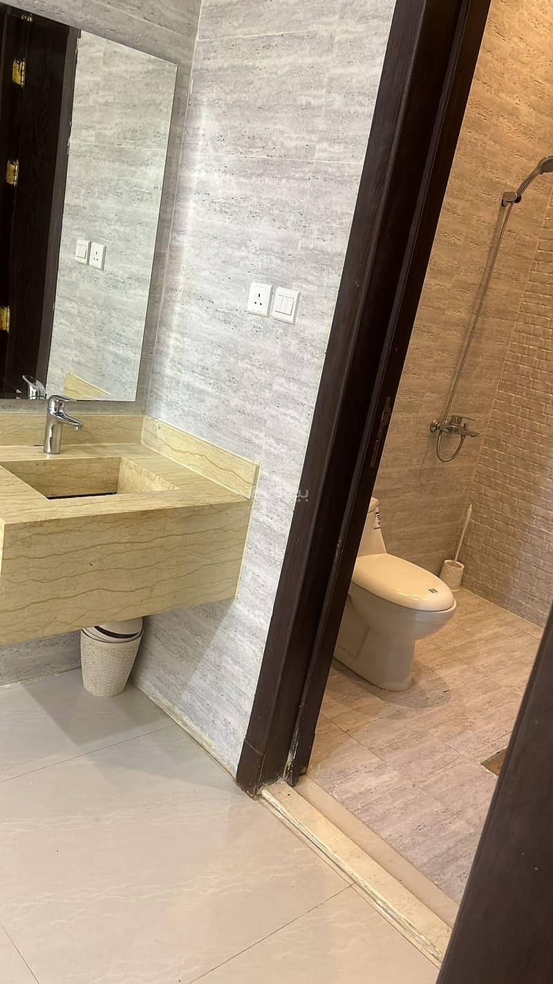 5 bedroom villa in Al Aridh, Riyadh 17