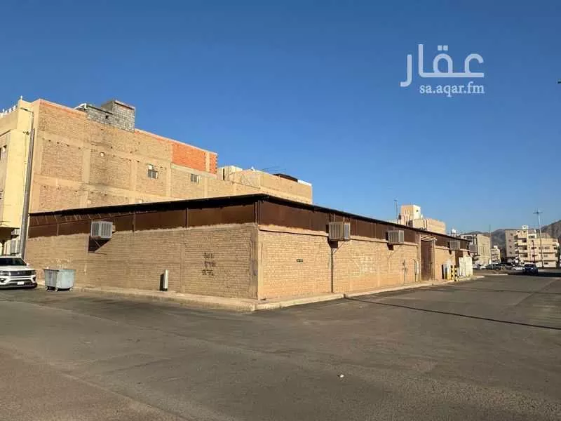 أرض 900 م² في بني عبدالاشهل 8