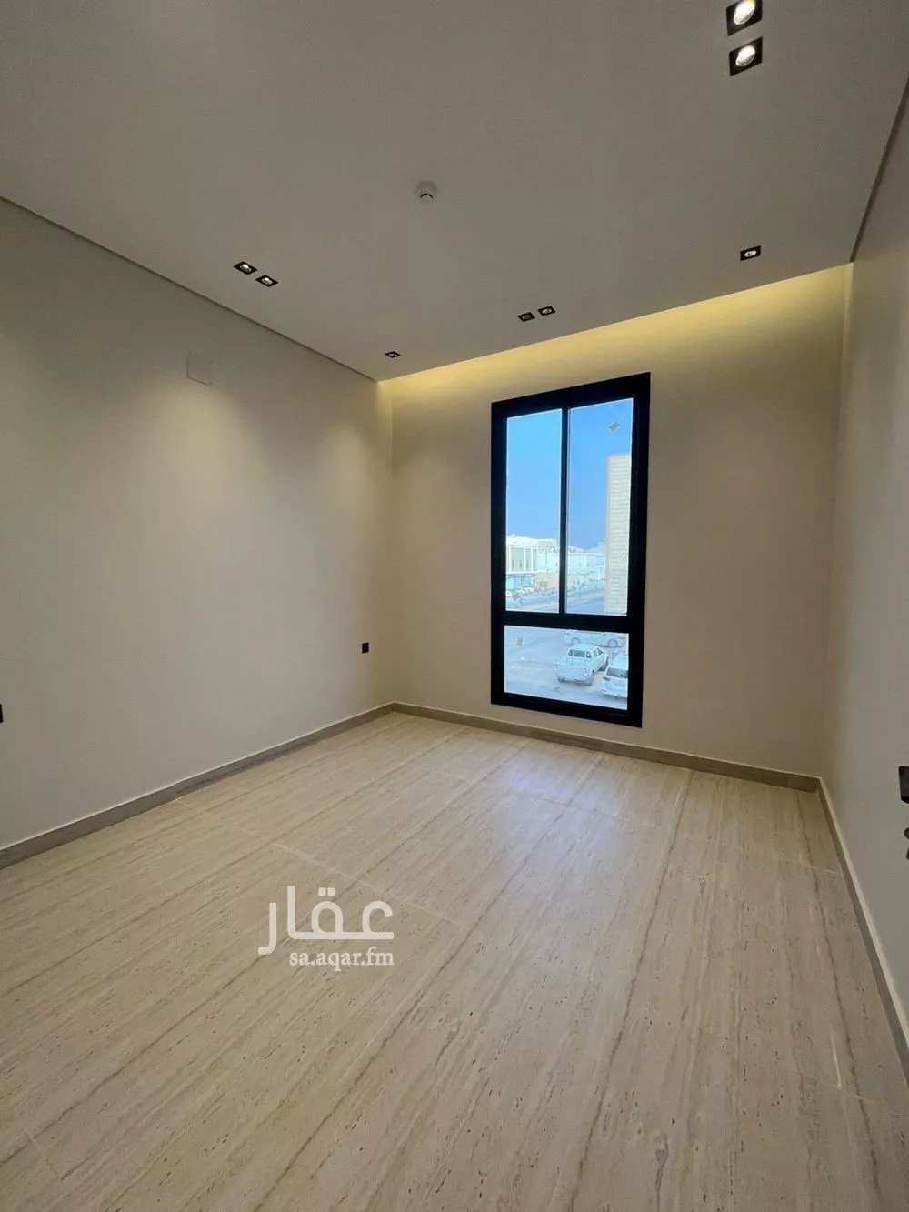 شقة 4 غرف في عكاظ 12