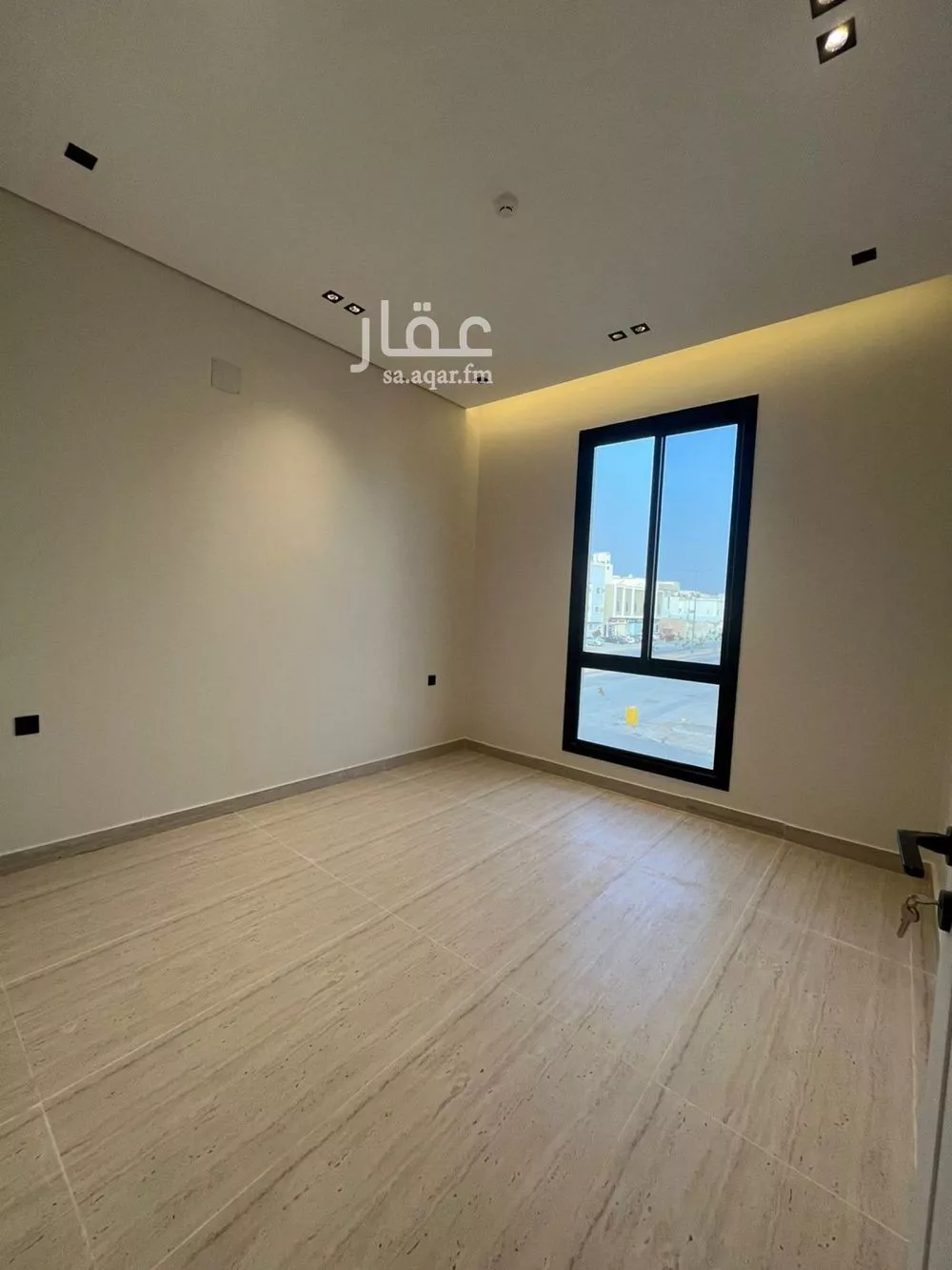 شقة 4 غرف في عكاظ 21