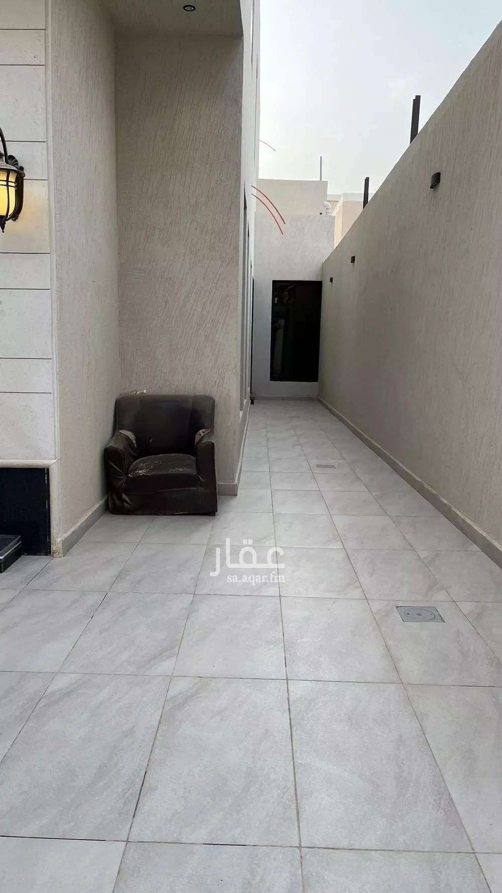 شقة 6 غرف في عكاظ 21