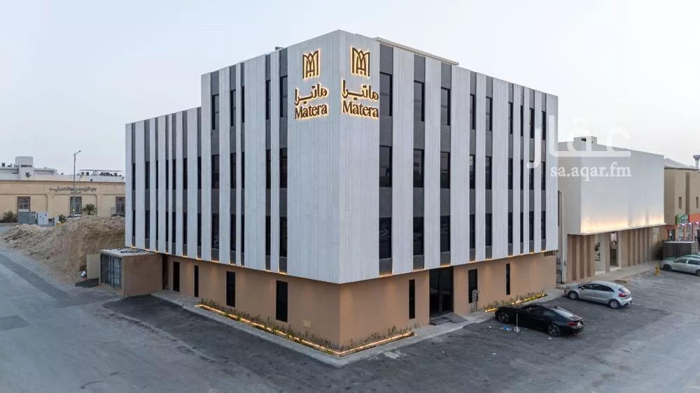 شقة 1 غرف في الملقا 9