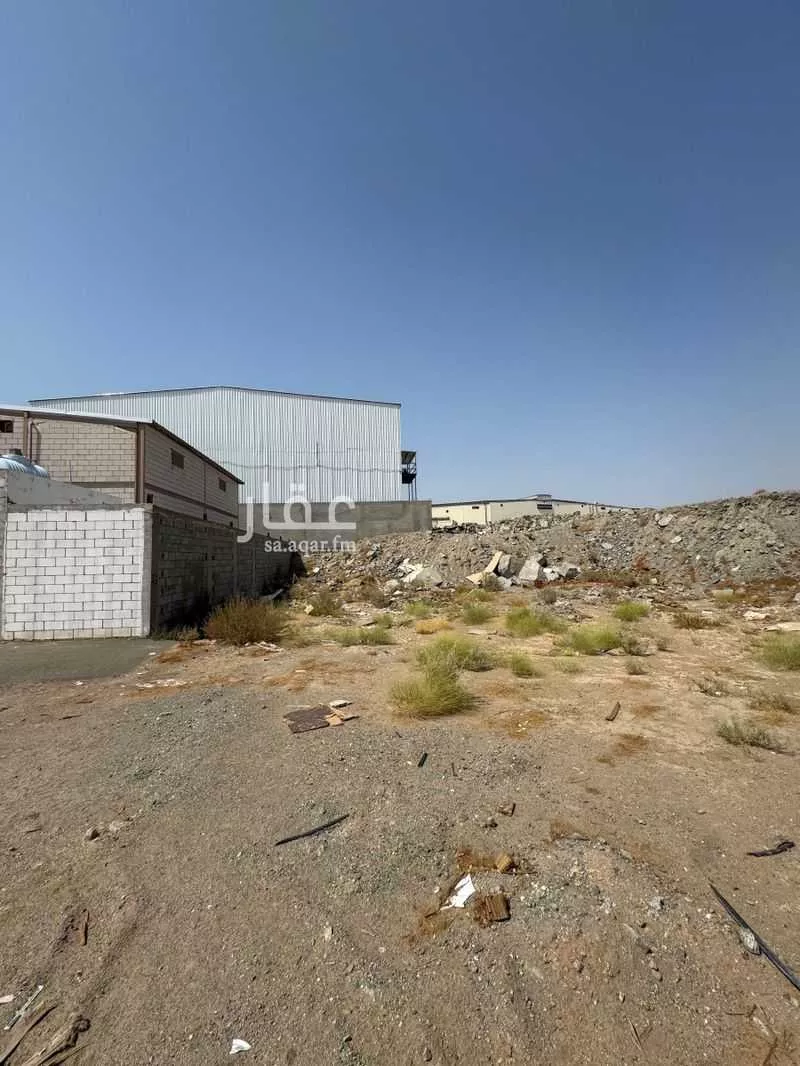 أرض 594 م² في الملك فهد 2