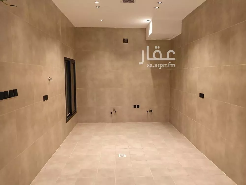 فيلا 6 غرف في الدار البيضاء 7