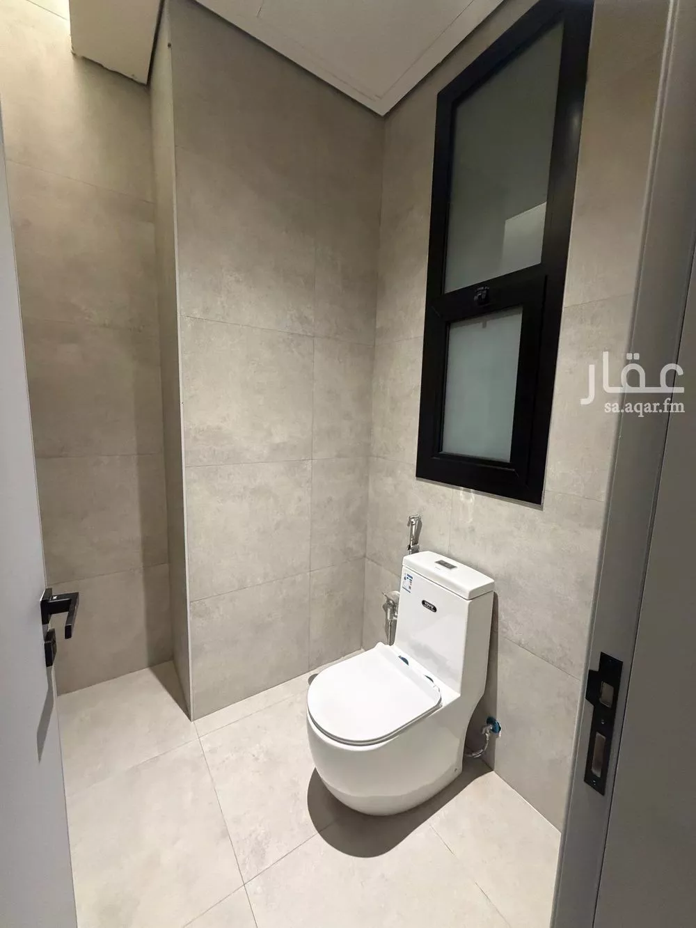 شقة 3 غرف في العارض 11