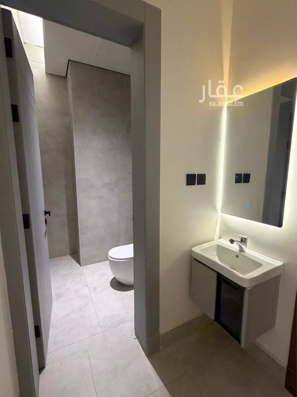 شقة 3 غرف في العارض 3