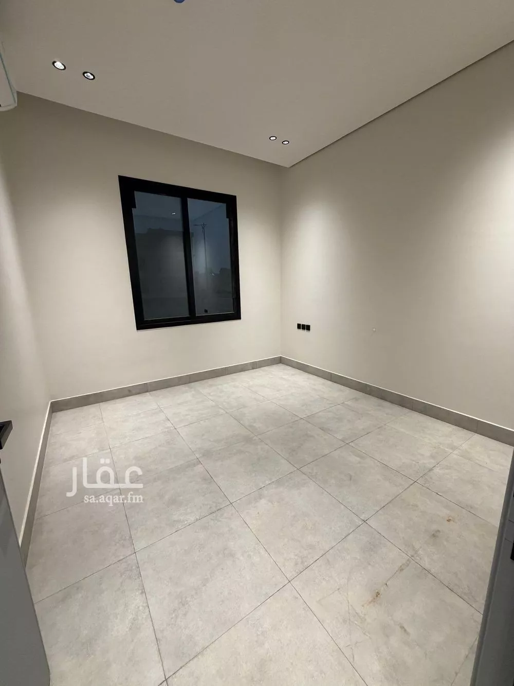 شقة 3 غرف في العارض 9