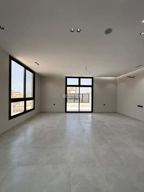 شقة  في الروضة 8