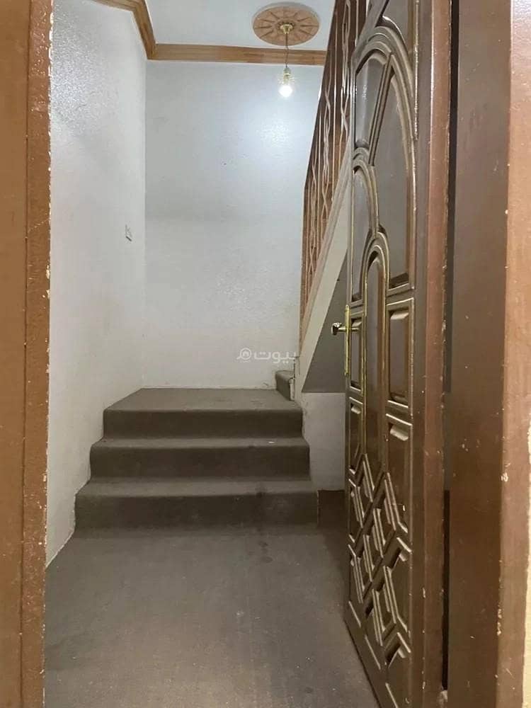 5 bedroom apartment in As Suwaidi, Riyadh 2