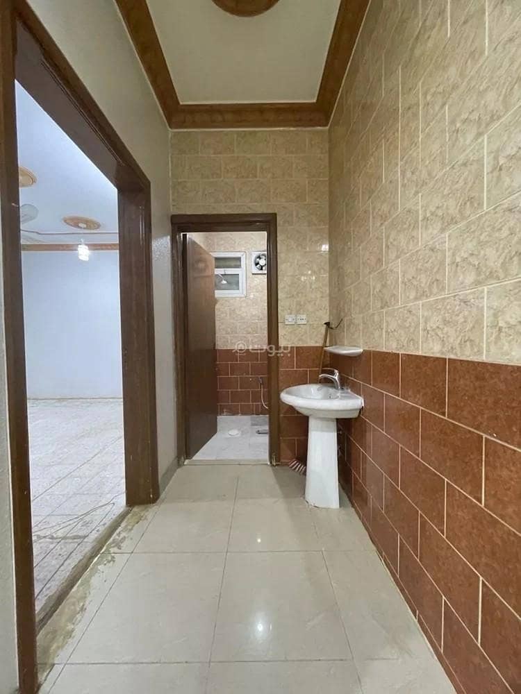 5 bedroom apartment in As Suwaidi, Riyadh 17