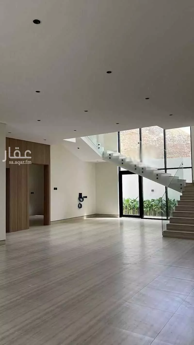 فيلا 6 غرف في النرجس 3