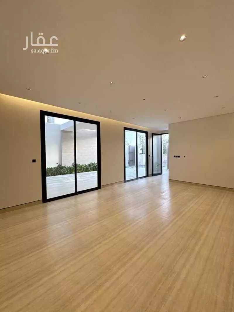 فيلا 6 غرف في النرجس 7