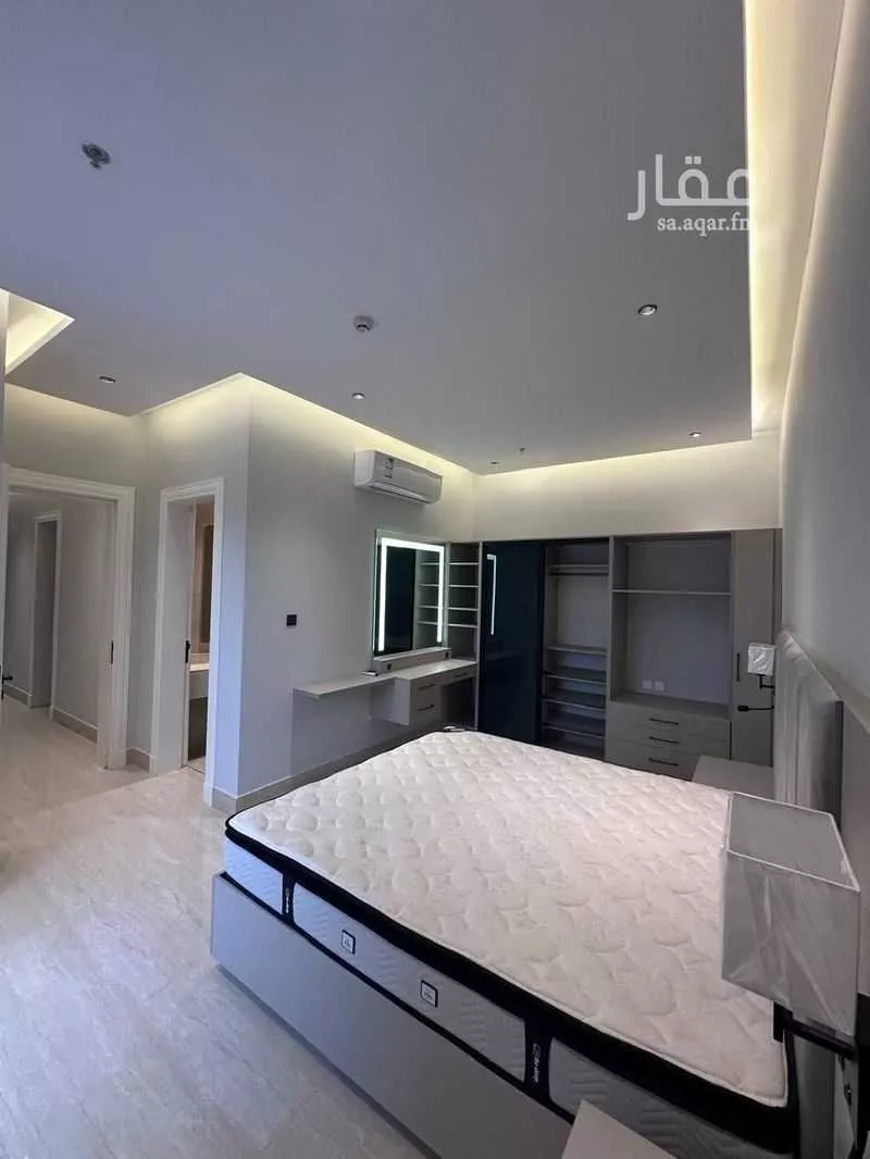 شقة 3 غرف في الملقا 8