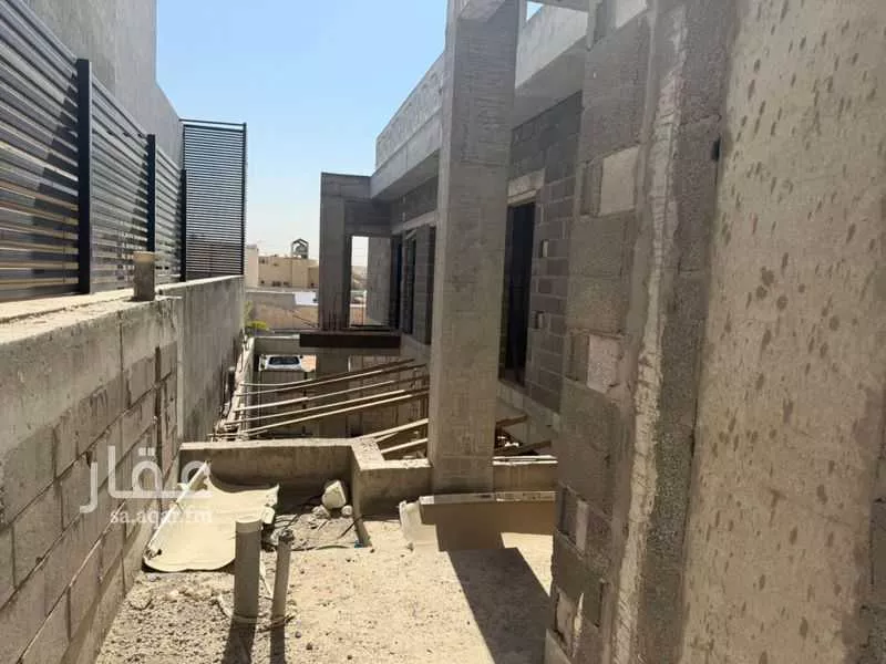 فيلا 5 غرف في الندى 9