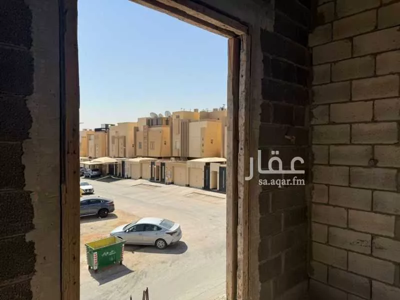 فيلا 5 غرف في الندى 10