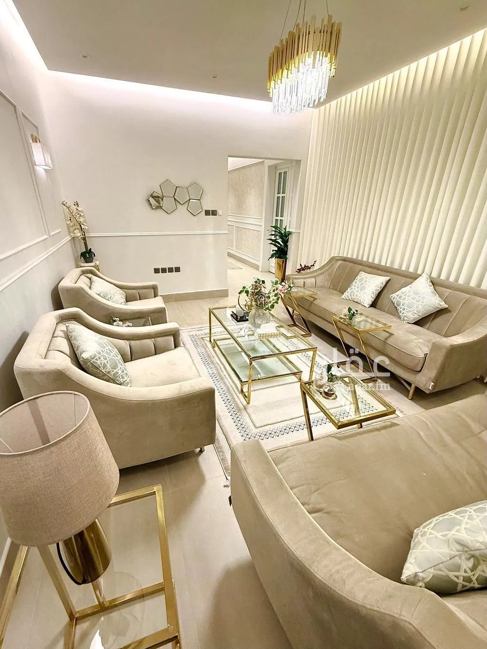 شقة 3 غرف في الملقا 9