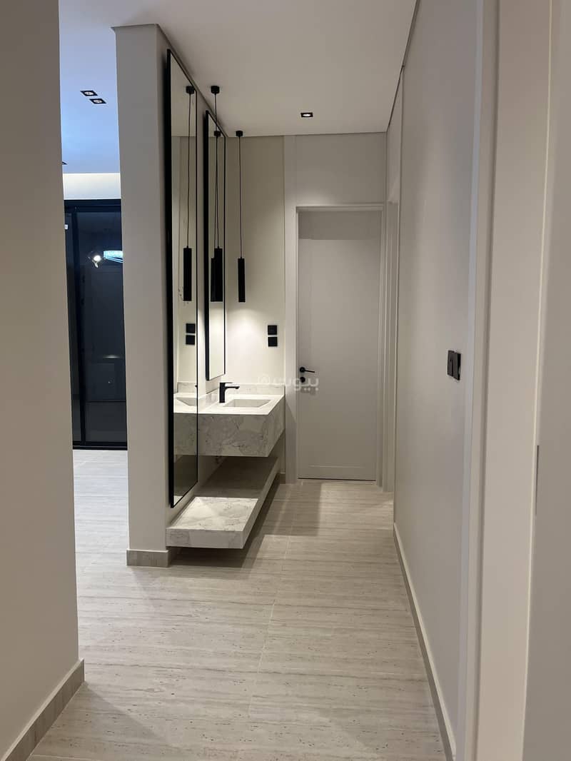 3 bedroom apartment in Okaz, Riyadh 4