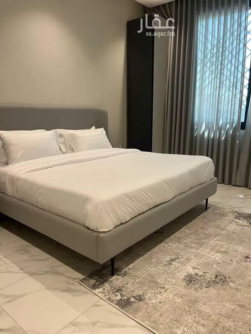 شقة 3 غرف في الملقا 8