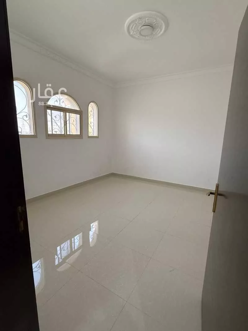 شقة 2 غرف في الشرق 6