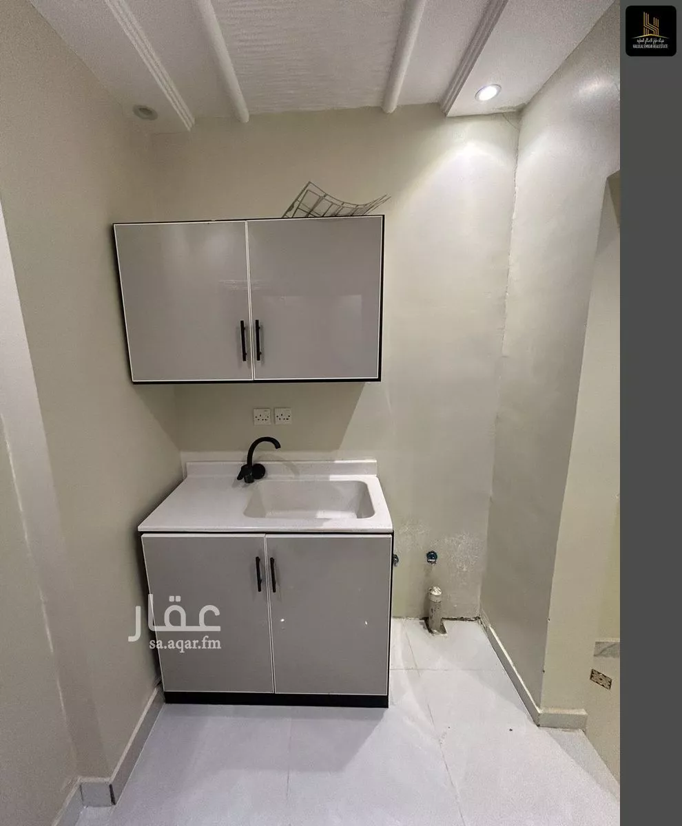 1 bedroom apartment in Al Sahafah 5