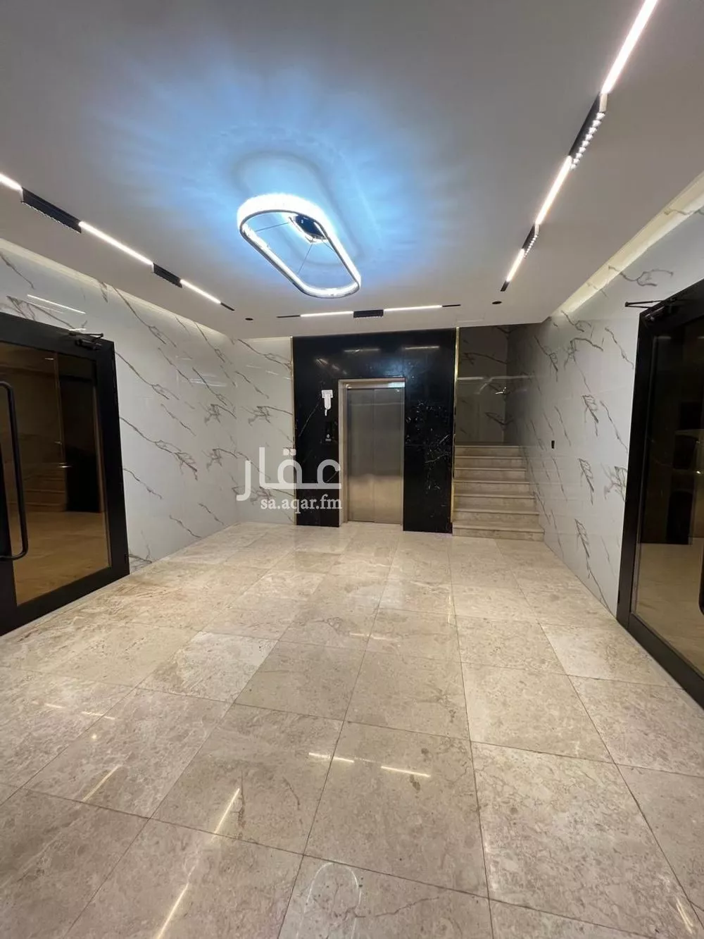 شقة 5 غرف في الريان 15