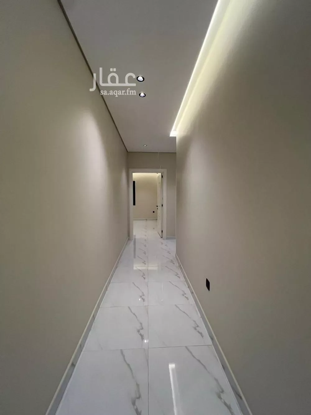 شقة 5 غرف في الريان 22