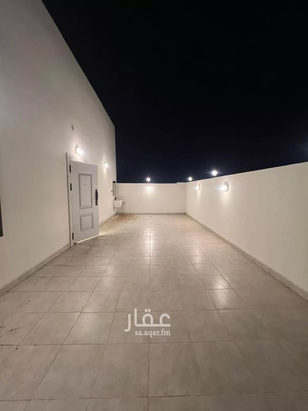 شقة 5 غرف في الريان 7