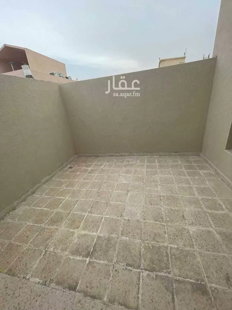 دور 4 غرف في السويدي 13