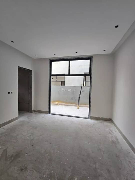 5 bedroom villa in Granada, Riyadh 3