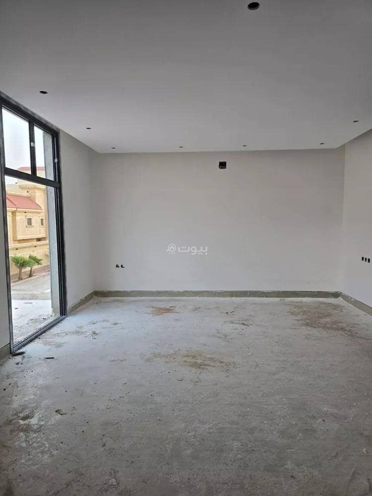 5 bedroom villa in Granada, Riyadh 6