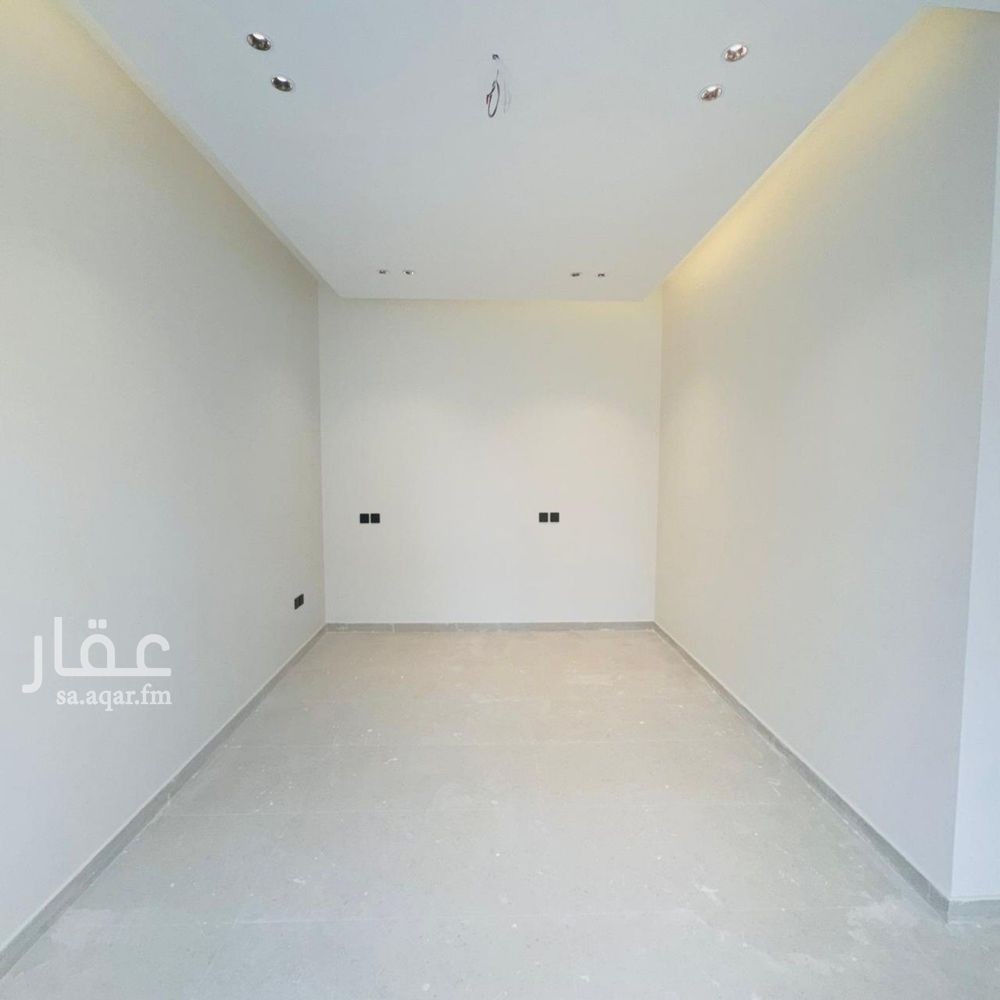 4 bedroom villa in Al Sahafah, Riyadh 6