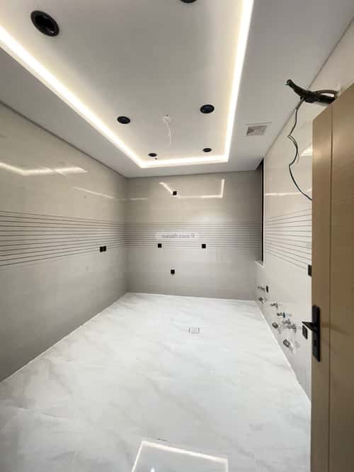 شقة 5 غرف في الملك فهد 15