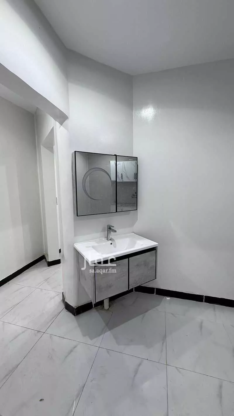 شقة 1 غرف في الضباط 5