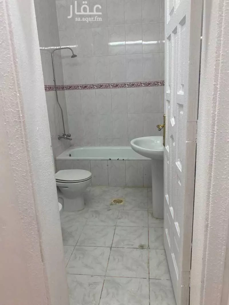 شقة 3 غرف في الكعكية 3