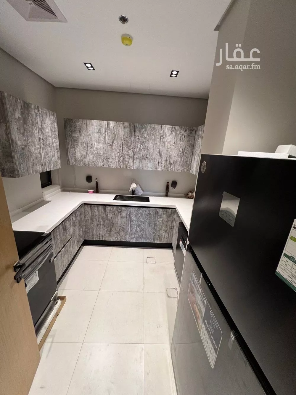 شقة 3 غرف في الحمرا 7