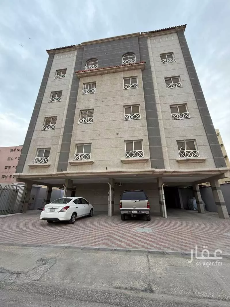 شقة 3 غرف في الحمرا 9