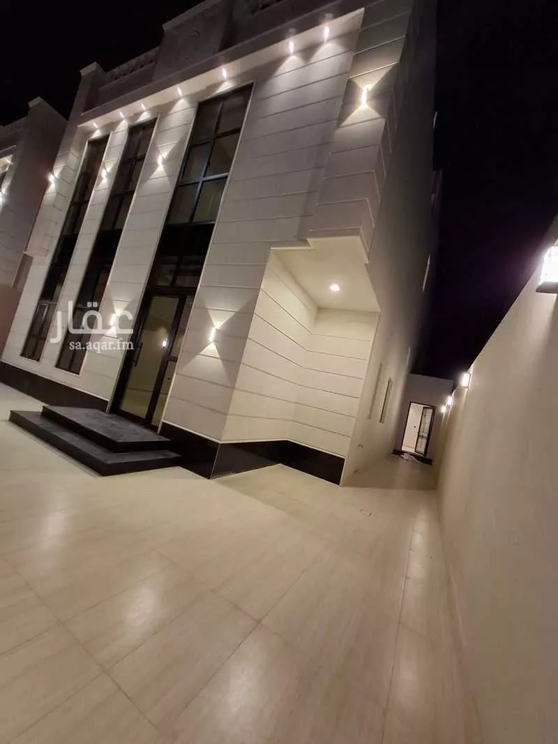 فيلا 6 غرف في الصواري 18